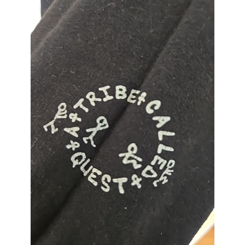 A Tribe Called Quest Hoodie Adult XL Heart Logo Sweatshirt Urban Outfitters ATCQ - Picture 4 of 6